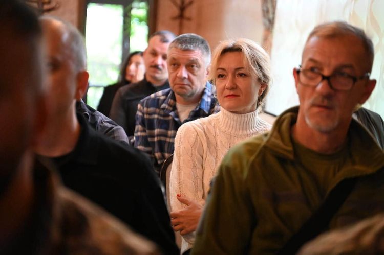 В Ужгороді майже 30 ветеранів та їхніх рідних навчалися перетворювати бізнес-ідеї на стійкі проєкти
