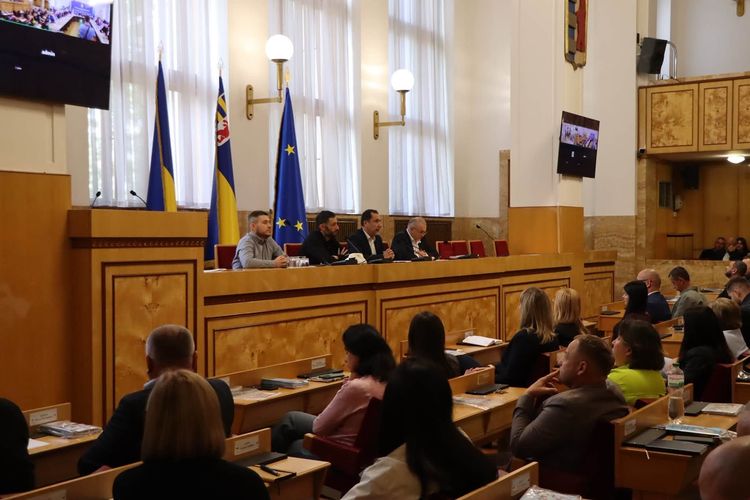На Закарпатті відбулася виїзна стратегічна сесія Living Lab для органів місцевого самоврядування