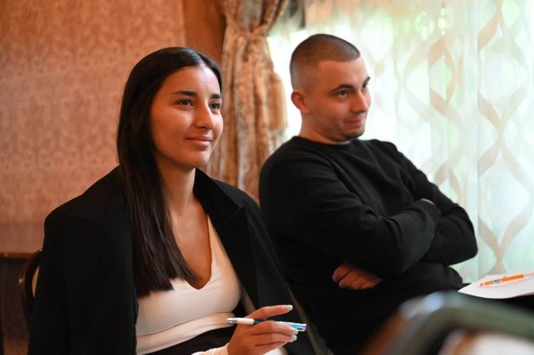 В Ужгороді майже 30 ветеранів та їхніх рідних навчалися перетворювати бізнес-ідеї на стійкі проєкти