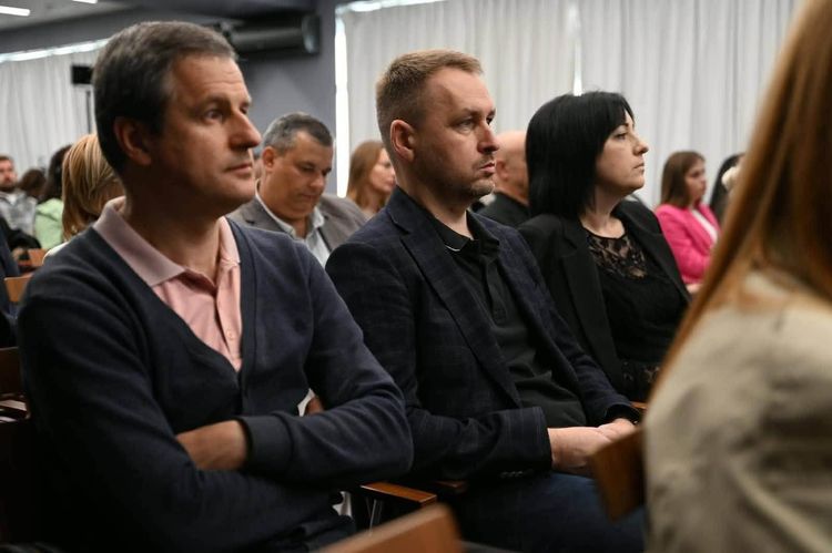 На Закарпатті відбувся форум «Спроможність громад – економічна самодостатність регіону»