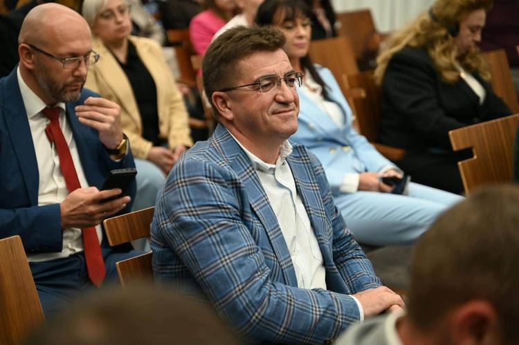 На Закарпатті відбувся форум «Спроможність громад – економічна самодостатність регіону»