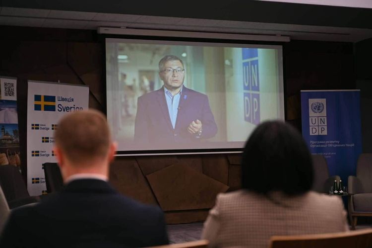 На Закарпатті відбувся форум «Спроможність громад – економічна самодостатність регіону»