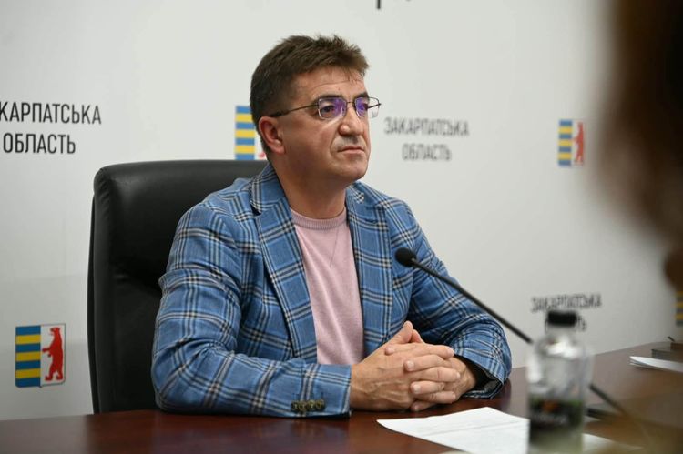 На Закарпатті обговорили впровадження штучного інтелекту у роботу бізнесу та громад