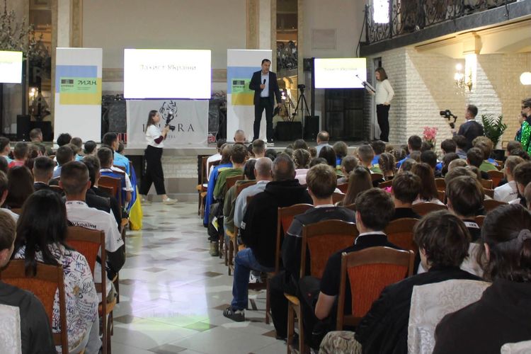 На Закарпатті відбувся ІІ Всеукраїнський форум «Захист України – 2026»