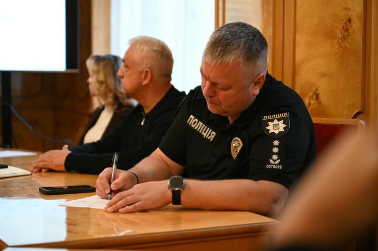У Закарпатській ОВА відбувся міжвідомчий круглий стіл з питань запобігання та виявлення корупції 