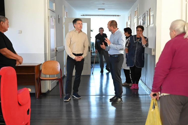 Мирослав Білецький відвідав підопічних Центру надання соціальних послуг на Ужгородщині