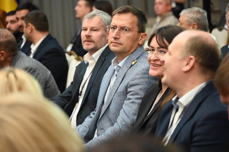 В Ужгороді відбувся І Всеукраїнський форум «Інфраструктура росту: Закарпаття»