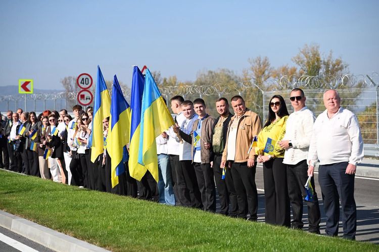 На Закарпатті відкрили новий ПП «Біла Церква – Сігету Мармацієй» на кордоні з Румунією