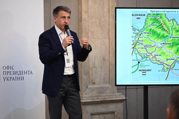 В Ужгороді відбувся І Всеукраїнський форум «Інфраструктура росту: Закарпаття»