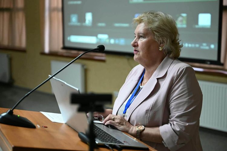 На Ужгородщині стартувала ІХ міжнародна науково-практична конференція з радіаційної онкології