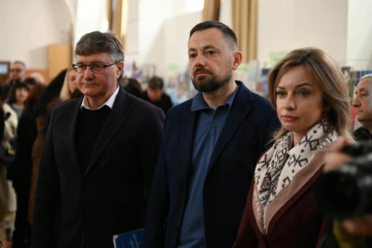 В Ужгороді відбувся масштабний «Книга-фесті 2026»