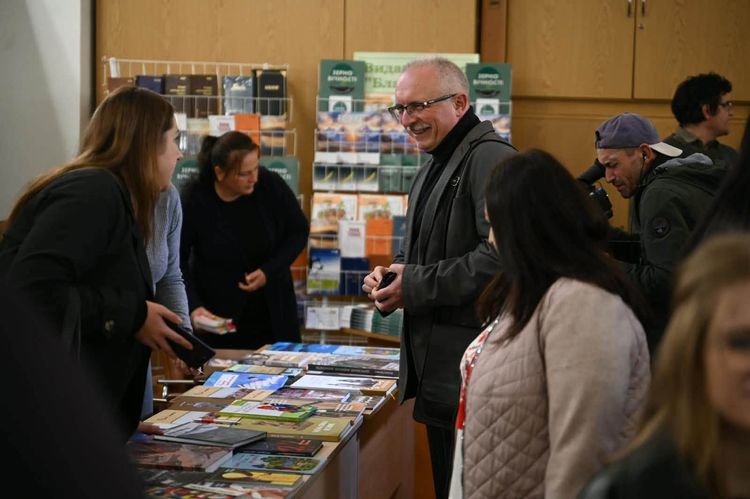 В Ужгороді відбувся масштабний «Книга-фесті 2026»