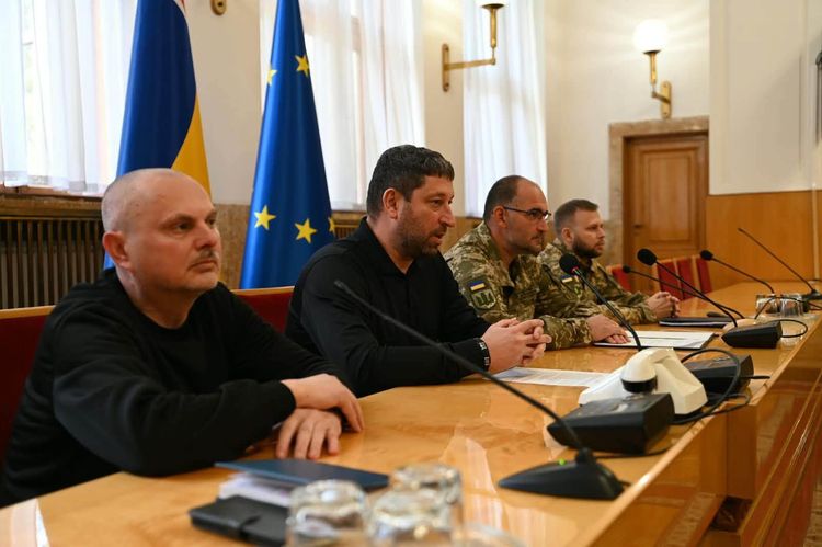 Понад 1600 держслужбовців та посадовців Закарпаття пройшли тренінг із кібергігієни
