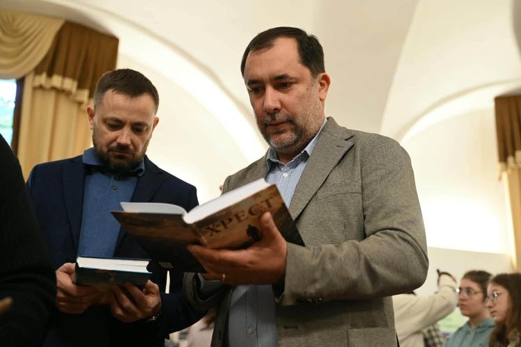 В Ужгороді відбувся масштабний «Книга-фесті 2026»