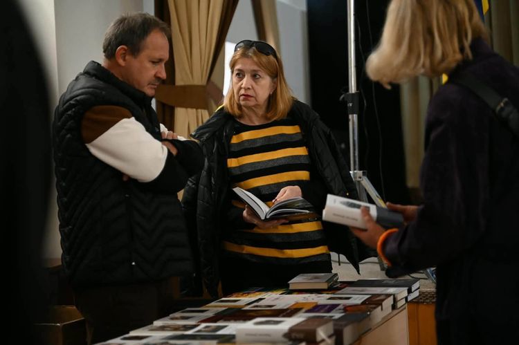 В Ужгороді відбувся масштабний «Книга-фесті 2026»