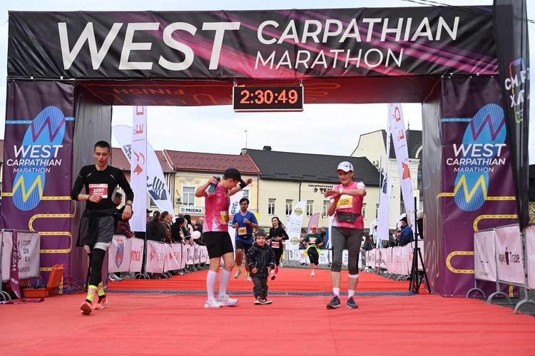 У Хусті фінішував масштабний West Carpathian Marathon