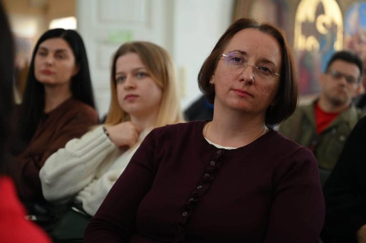 В Ужгороді в межах проєкту «Ти як?» відбулася лекція військового капелана Андрія Зелінського
