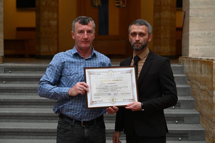 У Закарпатській ОВА відбулися урочистості до Дня автомобіліста і дорожника