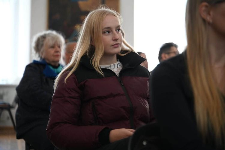 В Ужгороді в межах проєкту «Ти як?» відбулася лекція військового капелана Андрія Зелінського