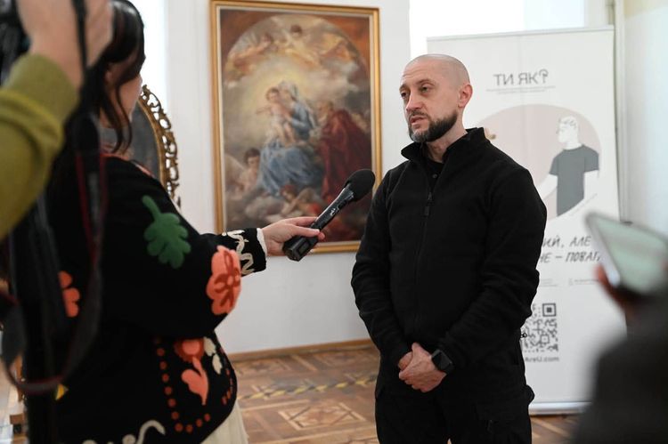 В Ужгороді в межах проєкту «Ти як?» відбулася лекція військового капелана Андрія Зелінського