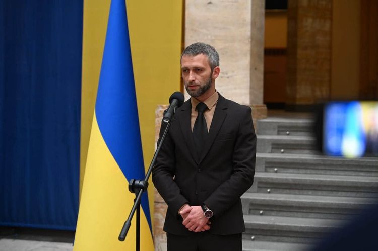 У Закарпатській ОВА відбулися урочистості до Дня автомобіліста і дорожника