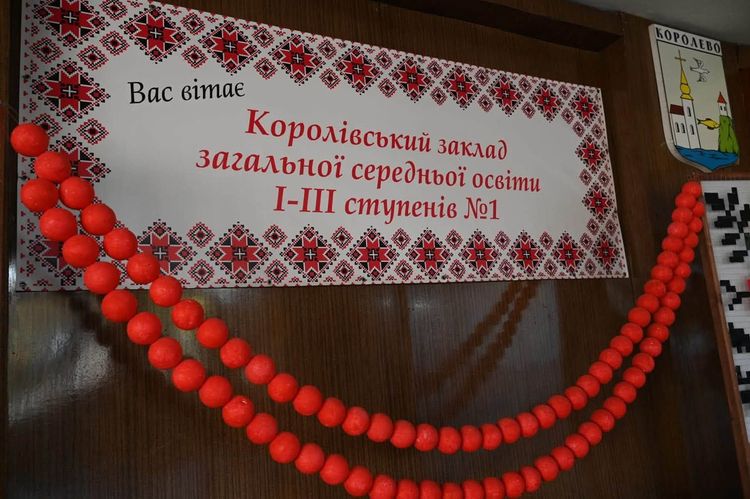 Один день з амбасадоркою Юліанною Дичкою: від Ради безбар’єрності до моніторингу об’єктів у Королеві