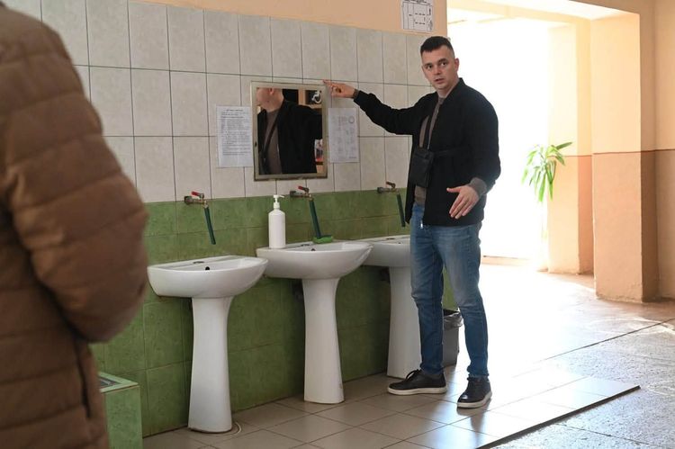 Один день з амбасадоркою Юліанною Дичкою: від Ради безбар’єрності до моніторингу об’єктів у Королеві