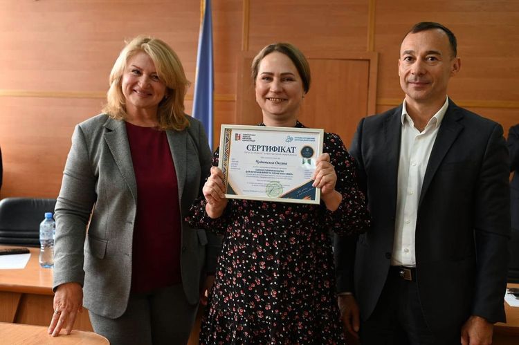 У Мукачеві вручили сертифікати випускникам «Школи ветеранського підприємництва»
