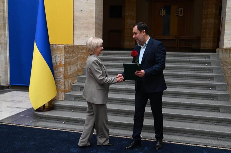 У Закарпатській ОВА відбулися урочисті збори до Дня працівника соціальної сфери