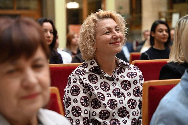 У Закарпатській ОВА відбулися урочисті збори до Дня працівника соціальної сфери