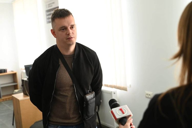 Один день з амбасадоркою Юліанною Дичкою: від Ради безбар’єрності до моніторингу об’єктів у Королеві