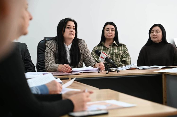 Один день з амбасадоркою Юліанною Дичкою: від Ради безбар’єрності до моніторингу об’єктів у Королеві