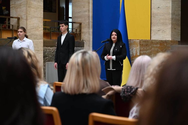 У Закарпатській ОВА відбулися урочисті збори до Дня працівника соціальної сфери