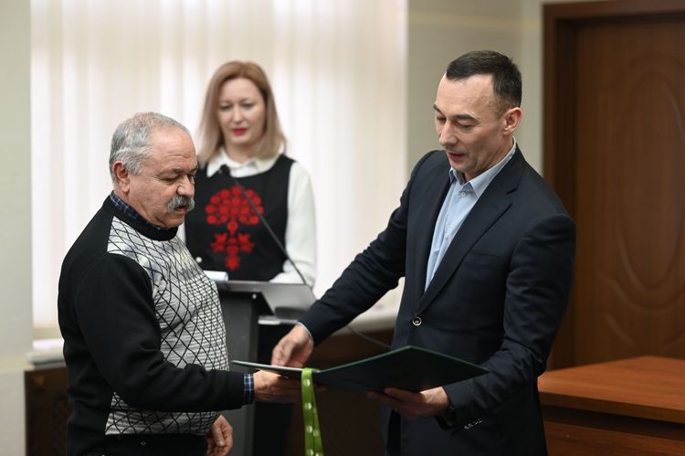В Ужгороді відзначили провідних екскурсоводів Закарпаття 