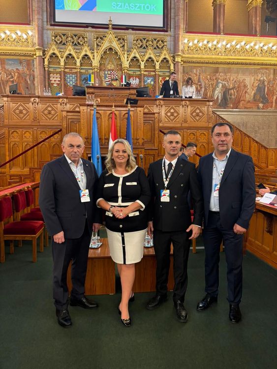 Представники Закарпаття взяли участь у молодіжному саміті «NOVAdays 2026» в Угорщині