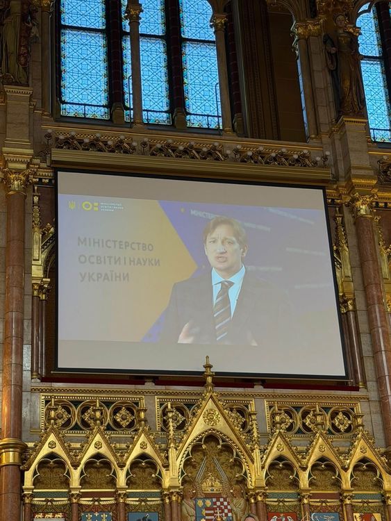 Представники Закарпаття взяли участь у молодіжному саміті «NOVAdays 2026» в Угорщині
